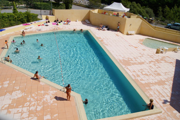 Residence Les Gorges Rouges - Swimming pool